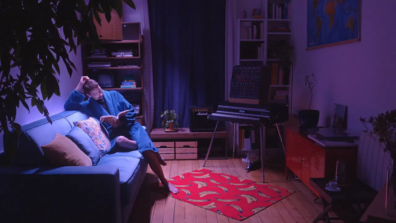 YouTube video preview